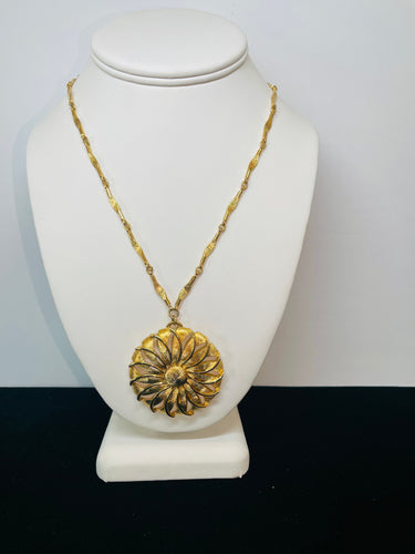 Monet Gold Flower Pendant